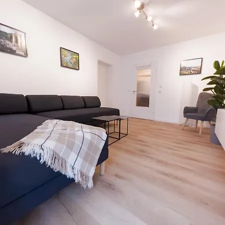 3-zimmer 88 Qm Bis Zu 8 Personen Lejlighed *